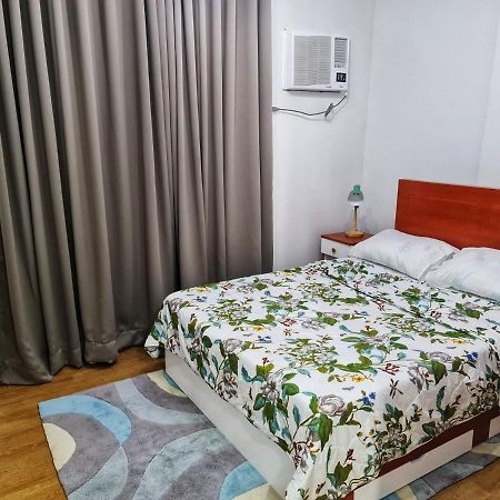 Mesatierra Garden Residences Davao Экстерьер фото